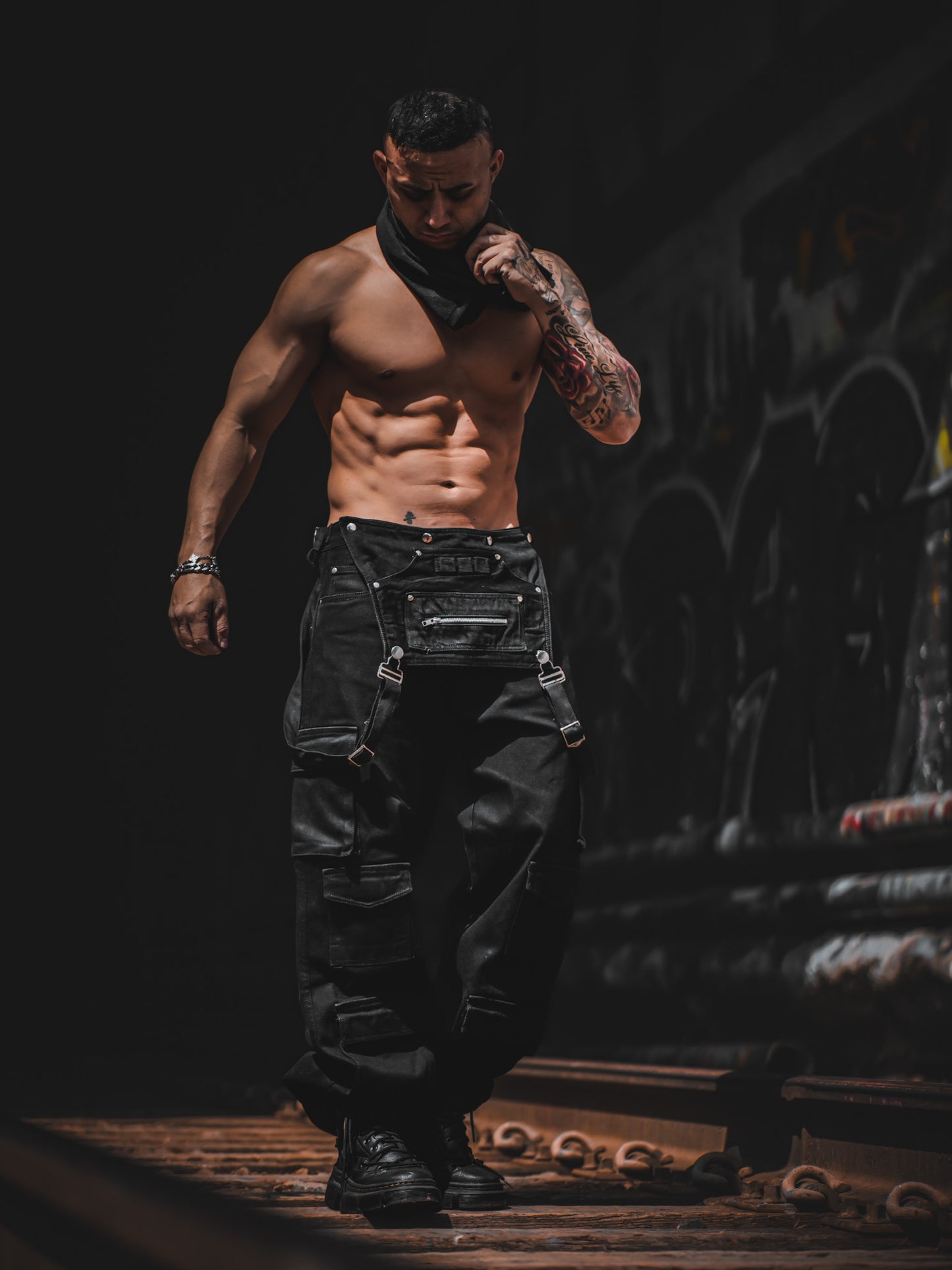Utility cargo bottoms