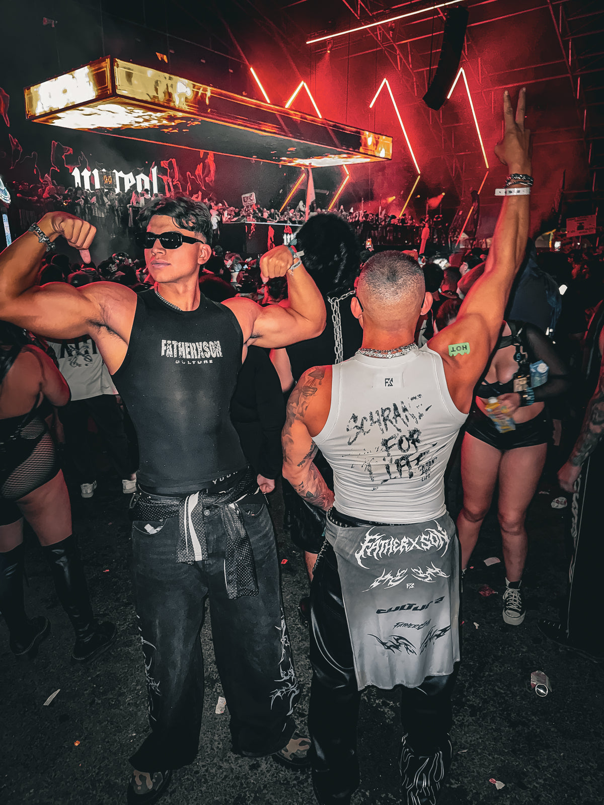 Fitted schranz tank top